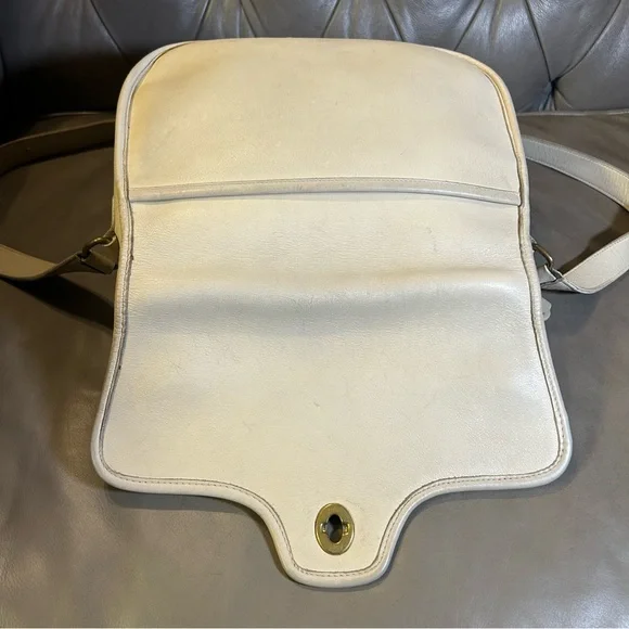 Vintage COACH Lenox Bone Crossbody / Shoulder Bag Made in US #9076 VTG Rare - Picture 13 of 17